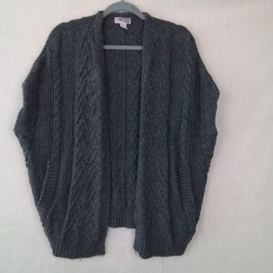 Forever 21 Contemp Wool Blend Chunky Cable Knit Sweater‎ Vest Size XS in Gray